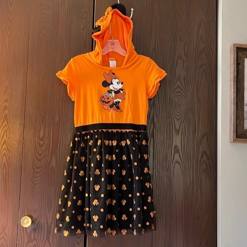 Disney child’s Minnie Mouse Halloween dress with hood with mouse ears. Size XL